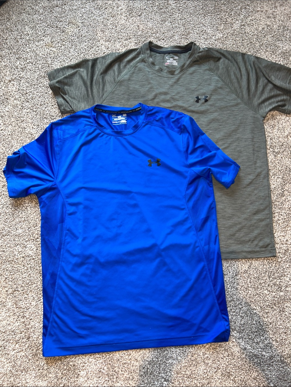 Under Armour Short Sleeve Performance Tees in Royal Blue and Olive
